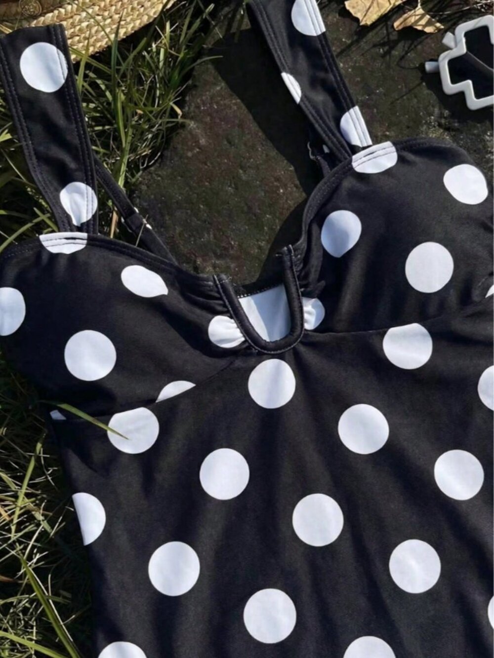 Multicolor Elegant Women's French Polka Dot One-Piece Swimsuit - Picture 6 of 6